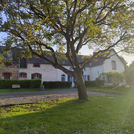 Gites La Butte De L'Esperance Renazé Exterior foto